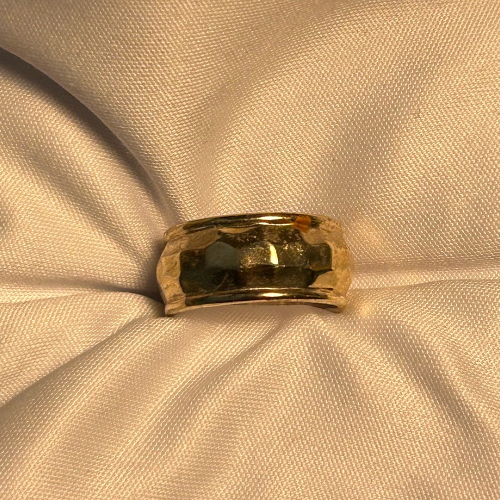 Anna Beck round hammered band